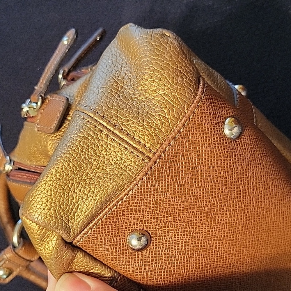 Tignanello leather satchel in brown. bronze & gold. - Picture 8 of 11